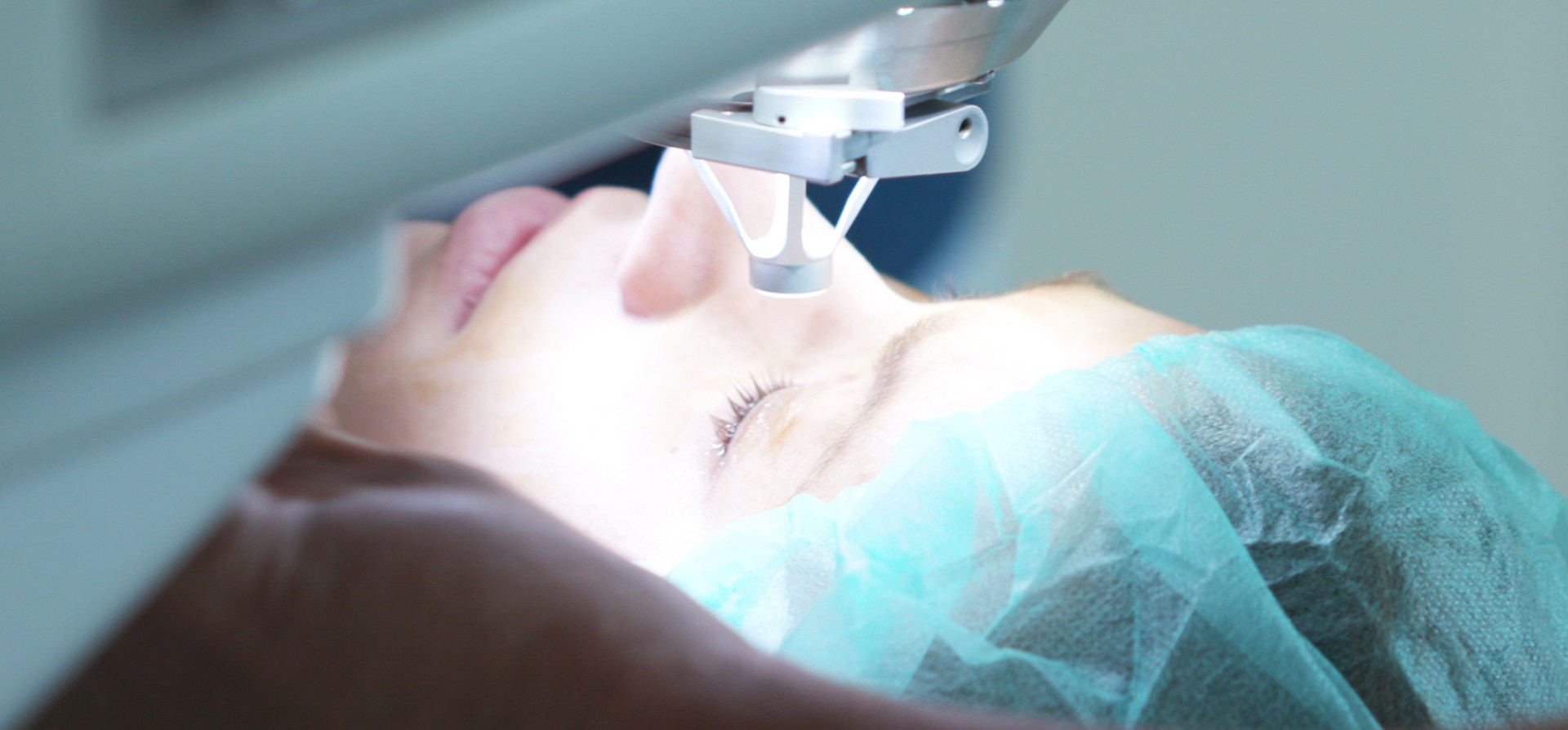 Augen lasern mit modernster Technologie. Ihre Augen-OP in der Augenlaserklinik OWL 